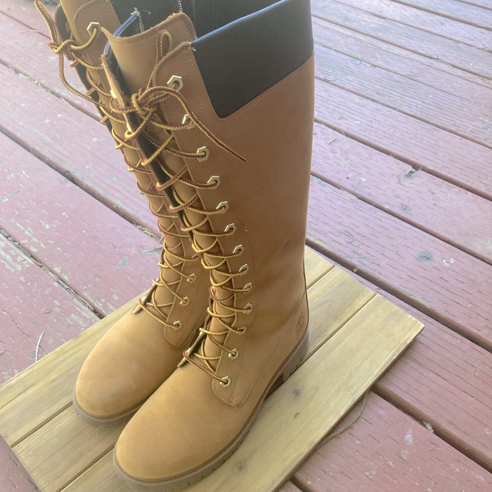 Timberland boots 7.5 knee-high zip